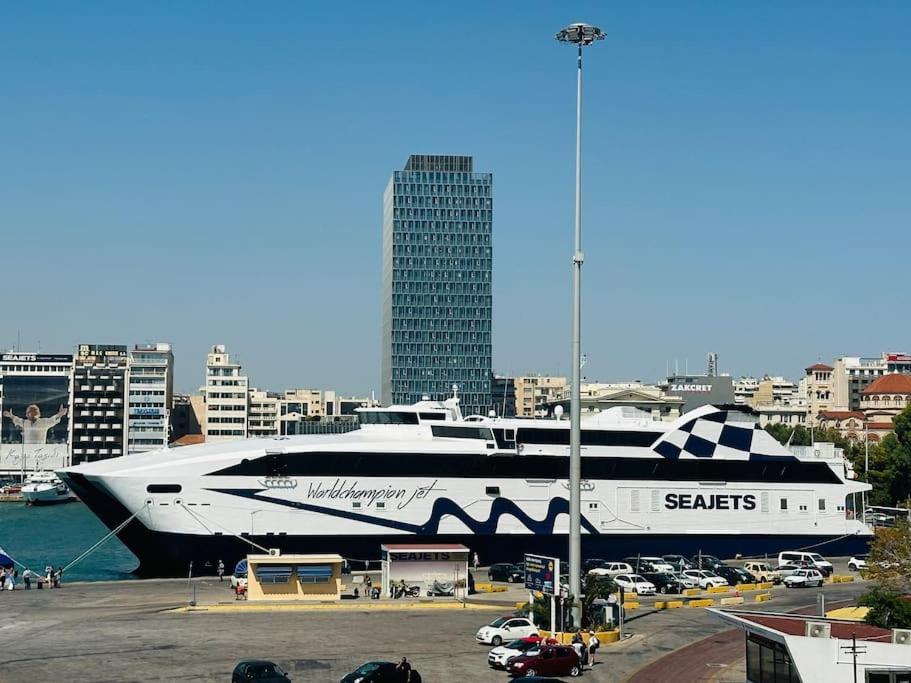 Blue Suite At Piraeus Port Exteriör bild